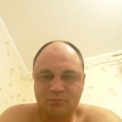 Парень, ищу девушку для секса без обязательств в Новосибирске