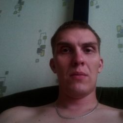 Молодой парень из Новосибирска ищет девушку или женщину для разовых встреч
