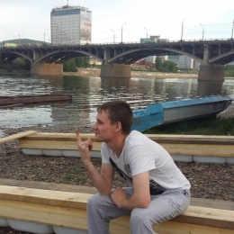 Парень из Новосибирска. Ищу подругу для встреч и секса без обязательсв